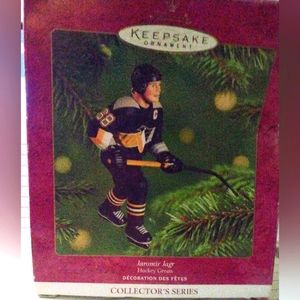 hallmark keepsake ornament, Jaromir Jagr, hockey greats, collectors series